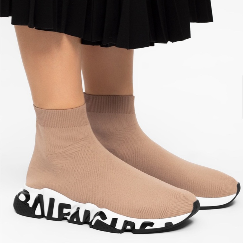 Balenciaga Beige Speed Trainer Sneakers - Picture 2 of 8